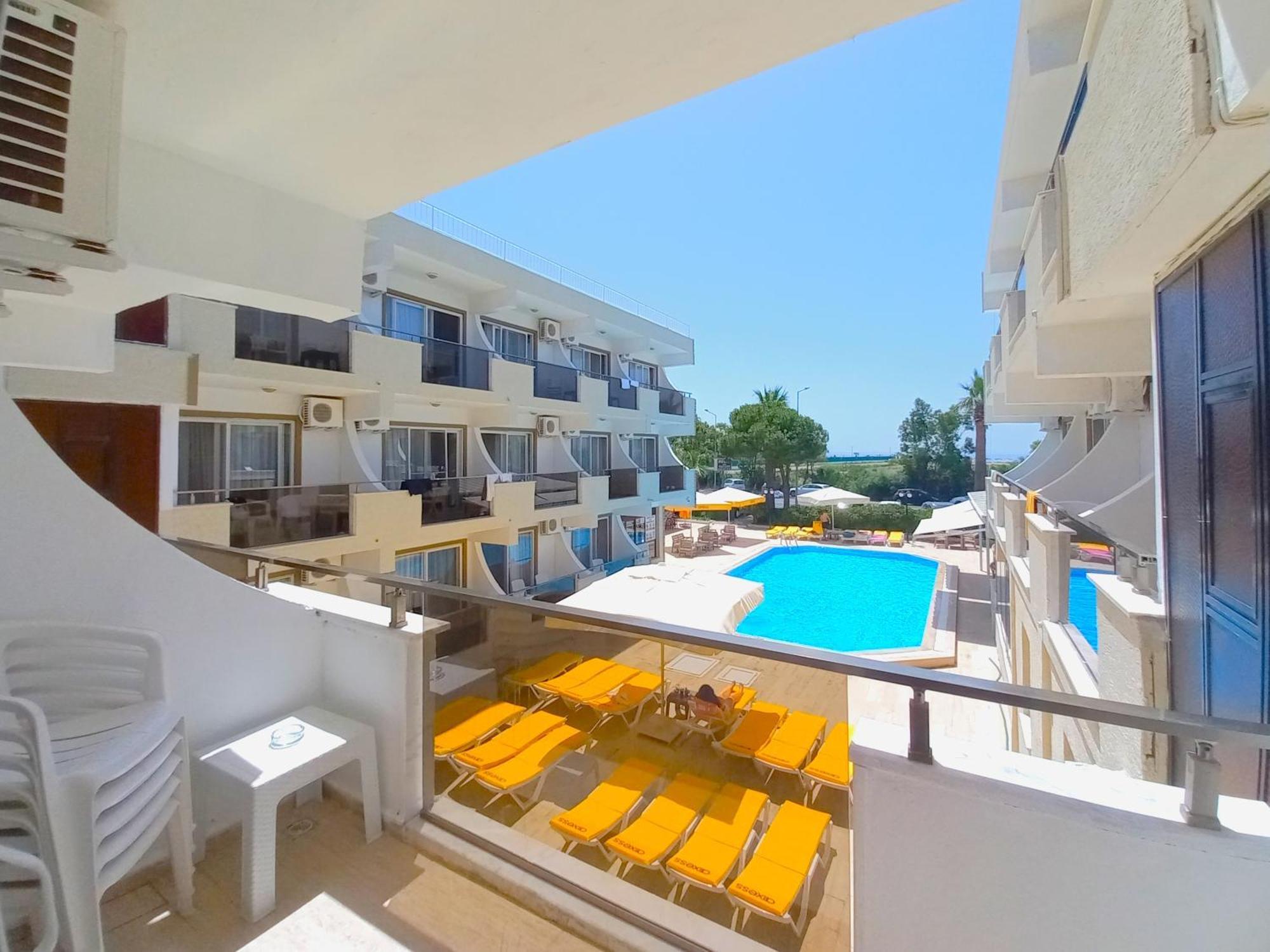 Mulka Hotel Ayvalı Exterior foto